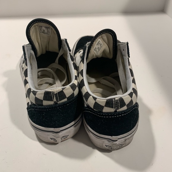 Vans lace up checkerboard - Picture 2 of 5